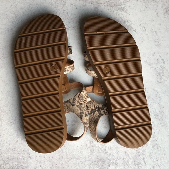 Corky’s Sandals Snake Print Oakdale Size 6 - Picture 5 of 8
